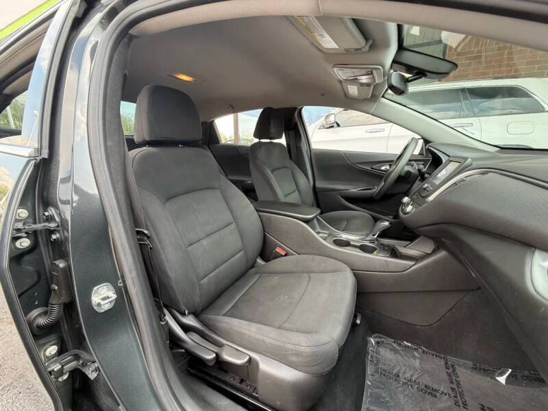 2017 Chevrolet Malibu LS