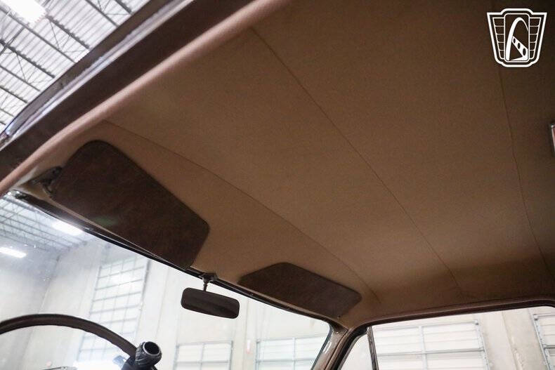 1954 Ford Crestline