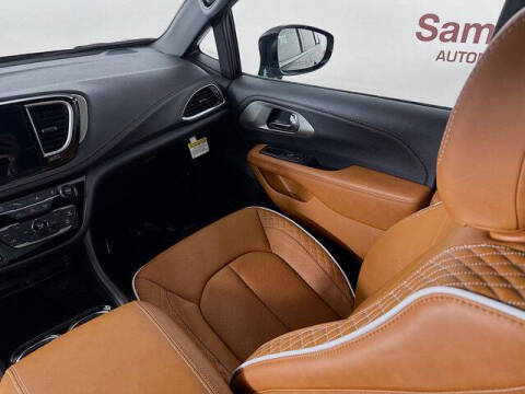 2026 Chrysler Pacifica Pinnacle