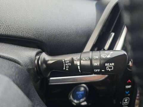 2018 Toyota Prius Four Touring