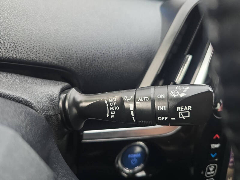 2018 Toyota Prius Four Touring