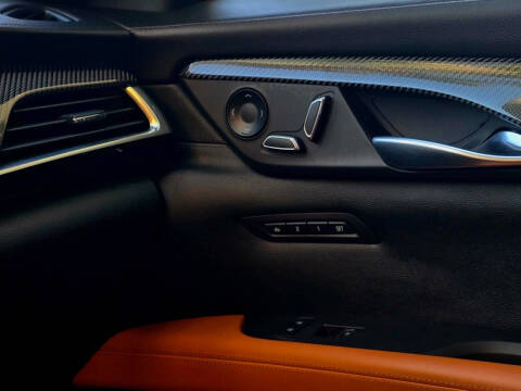 2017 Cadillac CT6 Plug-In Hybrid 2.0T