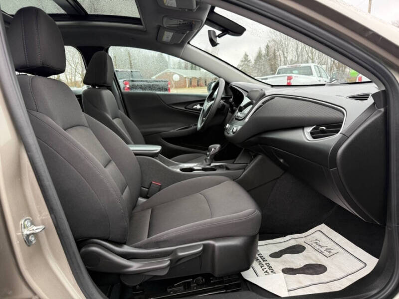 2022 Chevrolet Malibu LT