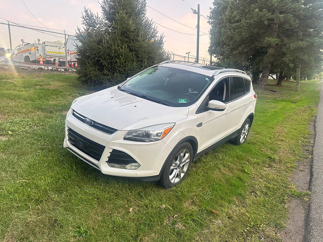 2014 Ford Escape for sale at Froggy Cars LLC in Hamburg, NJ