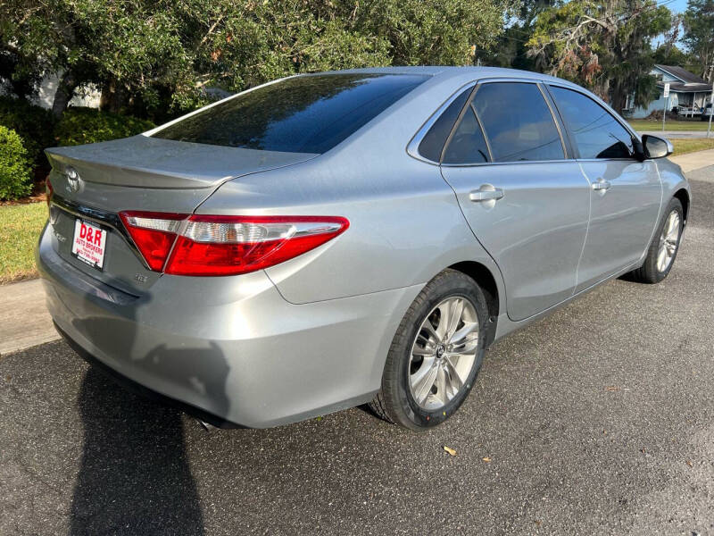 2016 Toyota Camry Special Edition photo 2