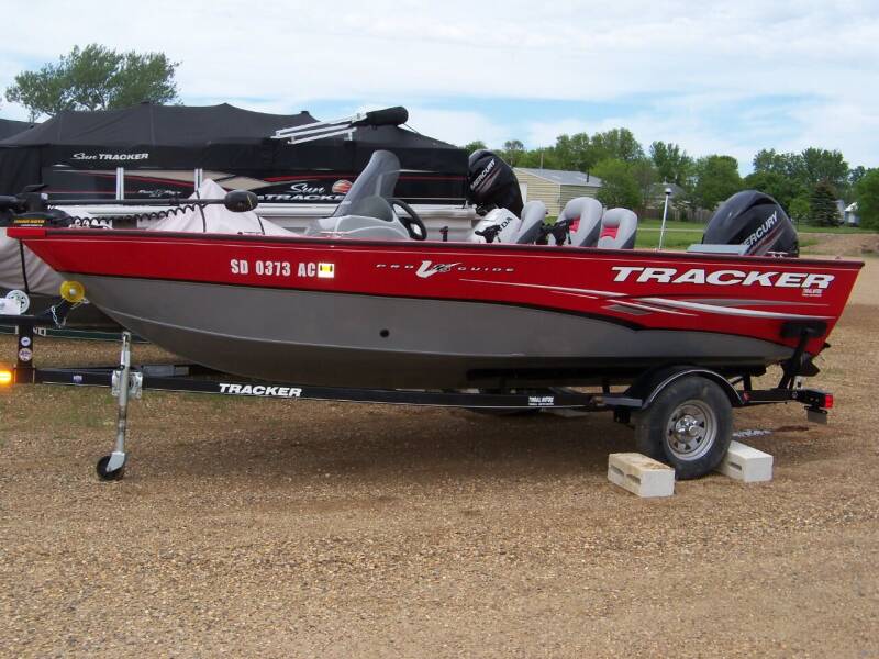 2014 Tracker PRO GUIDE 16 SC for sale at Tyndall Motors in Tyndall SD