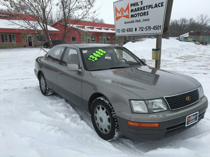 1995 Lexus LS 400