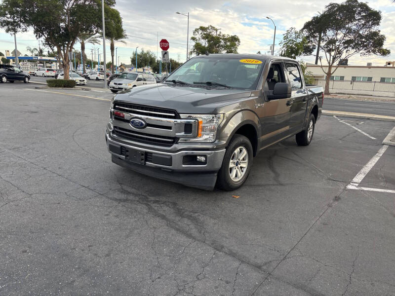2019 Ford F-150 XLT's photo