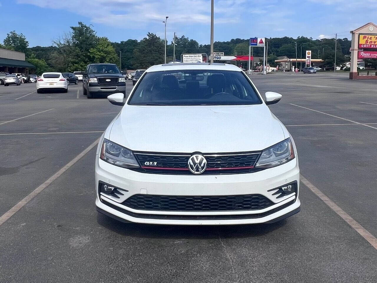 2017 Volkswagen Jetta for sale at Guadalupe Auto Sales, LLC. in Jemison, AL