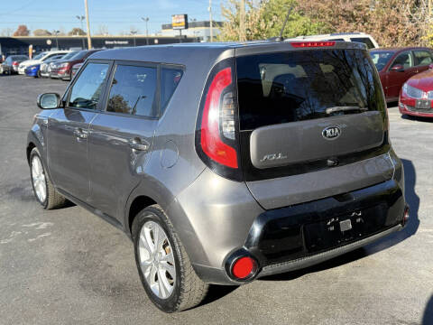 2016 Kia Soul +