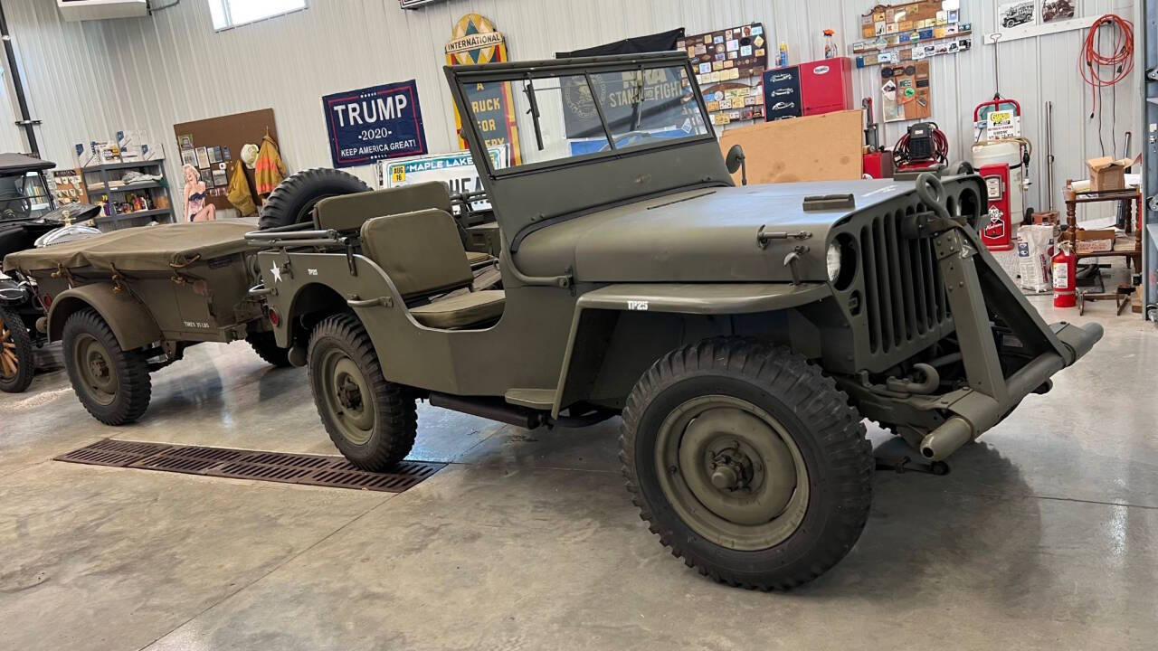 1942 Willys MB Jeep 7