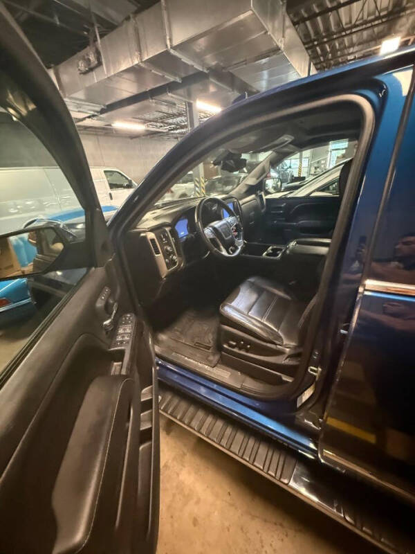 Image of 2015 GMC Sierra 1500 Denali