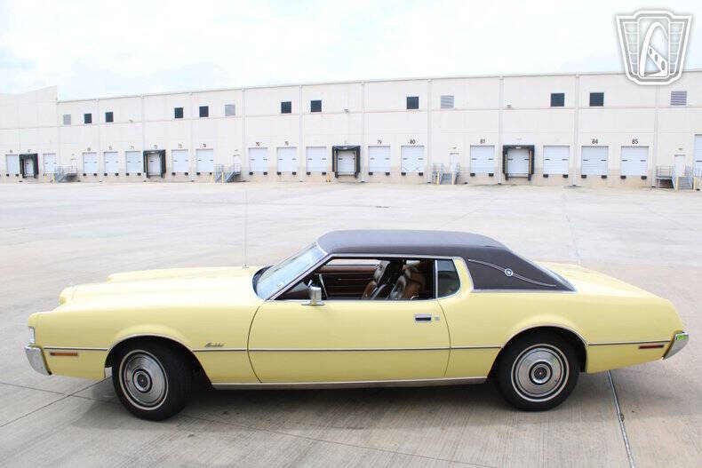 1972 Ford Thunderbird