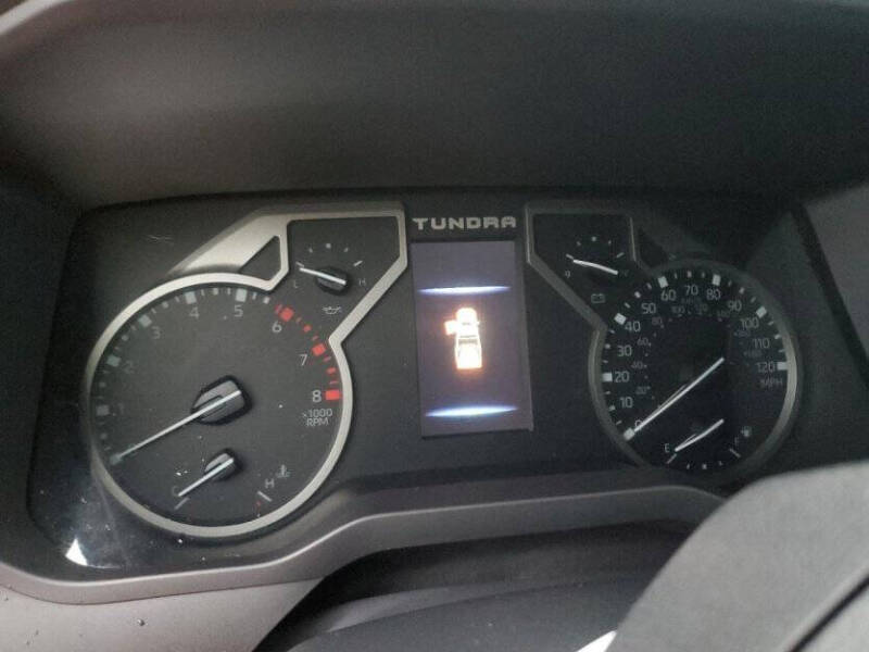 2025 Toyota Tundra SR5