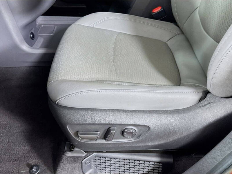 2024 Toyota Sienna Limited 7-Passenger