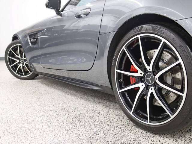 2016 Mercedes-Benz AMG GT S