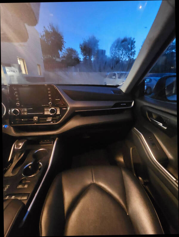 2021 Toyota Highlander Hybrid XLE