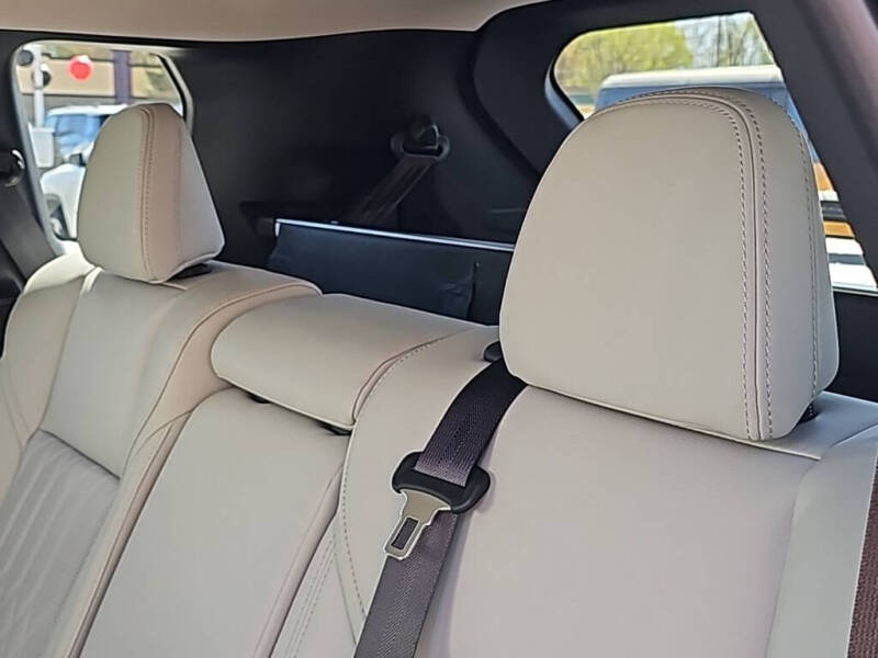 2025 Mitsubishi Outlander SEL Platinum Edition