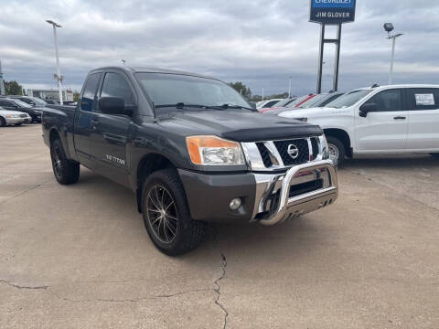 2011 Nissan Titan SV