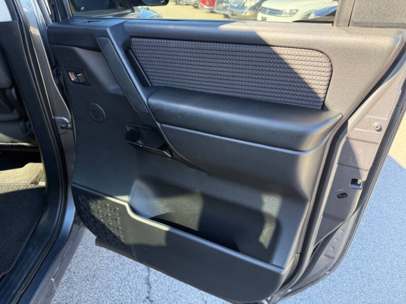 2013 Nissan Titan SV