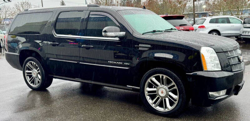 2013 Cadillac Escalade ESV Premium