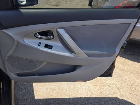 2010 Toyota Camry SE V6