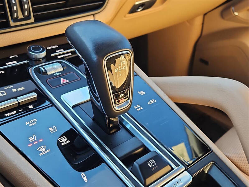 2022 Porsche Cayenne