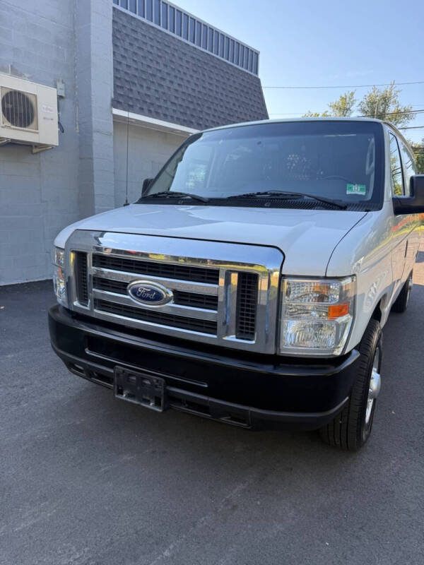 2014 Ford E-Series E-250