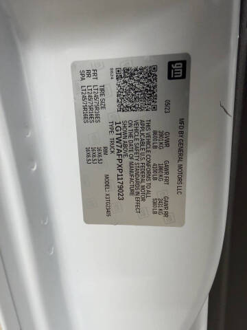 2023 GMC Savana 2500