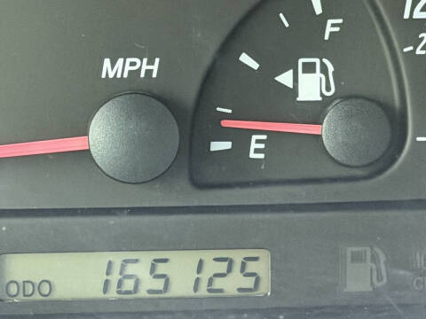 2004 Toyota Camry XLE