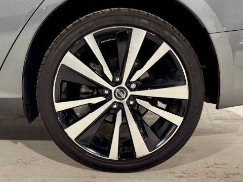 2020 Nissan Altima 2.5 SR