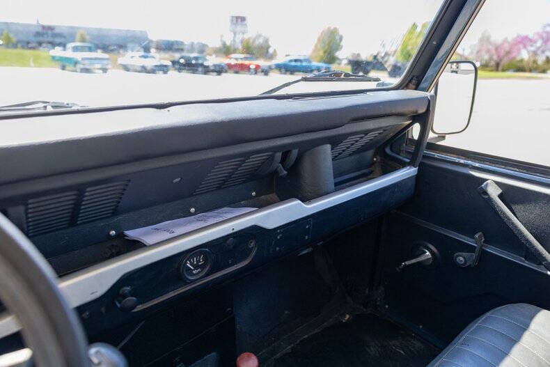 1983 Land Rover Santana