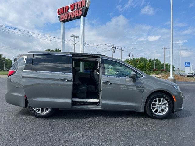 2022 Chrysler Pacifica 9