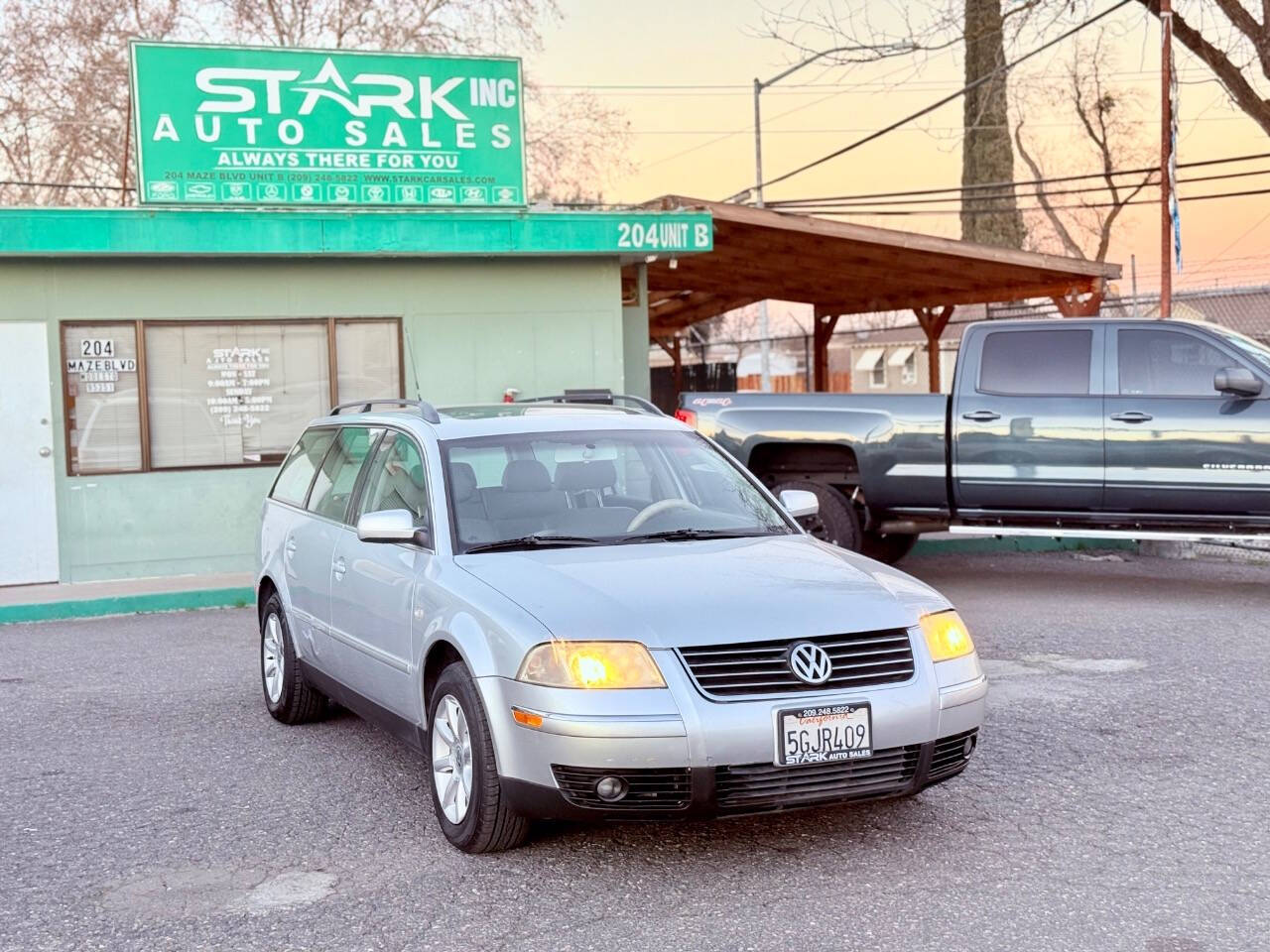 2004 Volkswagen Passat for sale at STARK AUTO SALES INC in Modesto, CA