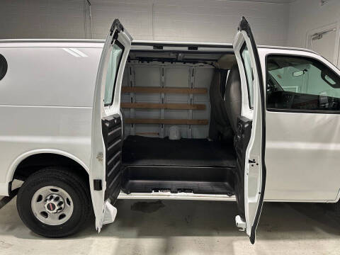 2017 GMC Savana 2500