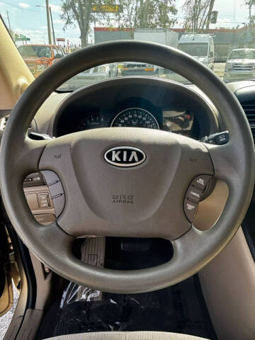2008 Kia Sedona