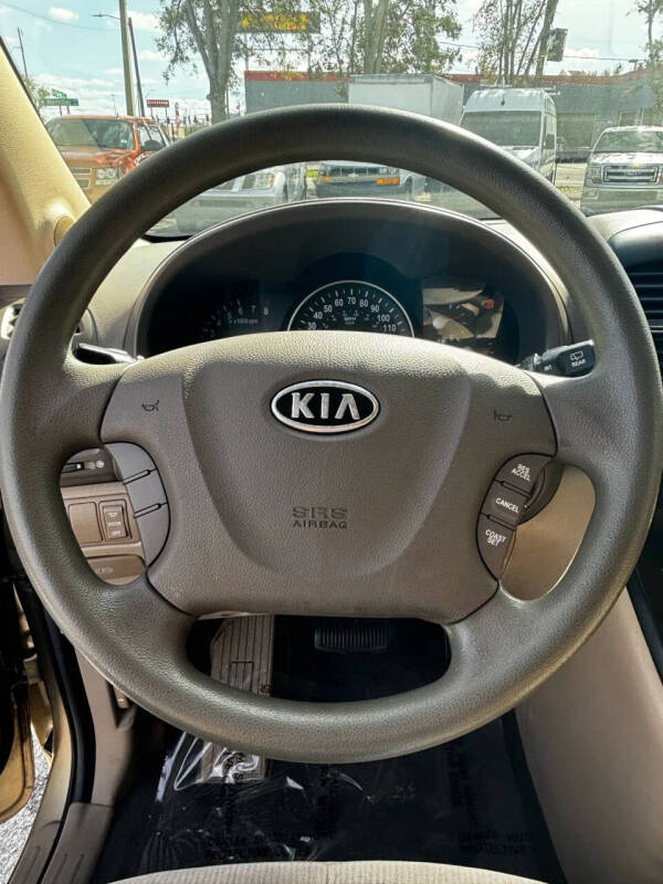 2008 Kia Sedona