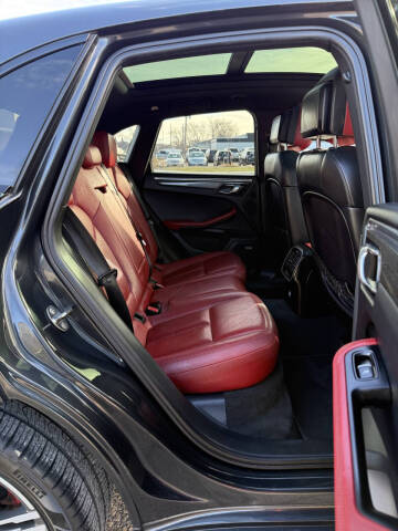 2017 Porsche Macan GTS