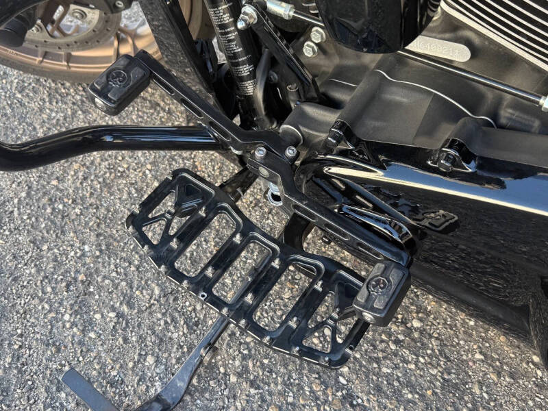 2022 Harley-Davidson Road Glide ST