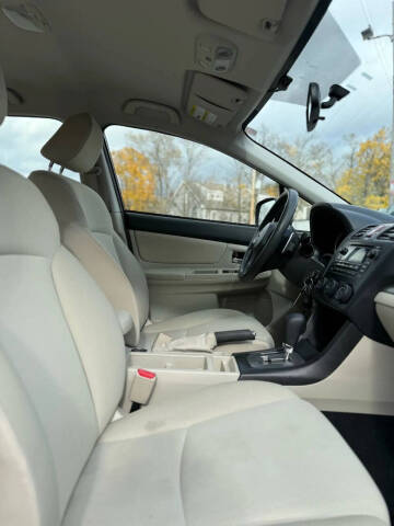 2014 Subaru Impreza 2.0i Premium