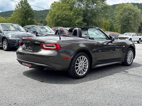 2017 FIAT 124 Spider Classica