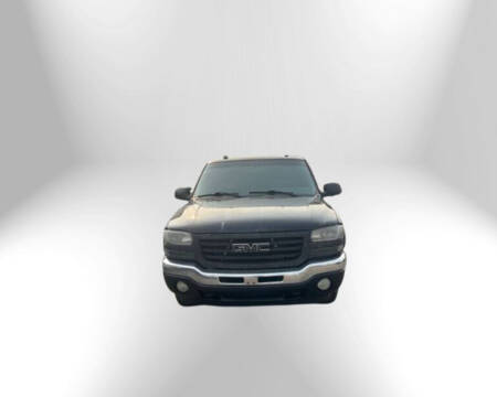 2005 GMC Sierra 1500 for sale at R&R Car Company in Mount Clemens MI