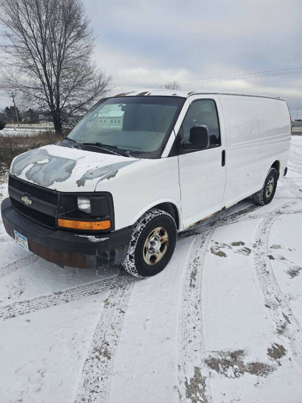 2007 Chevrolet Express for sale at D & T AUTO INC in Columbus MN