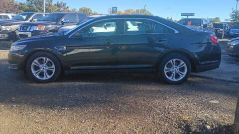 2014 Ford Taurus SEL