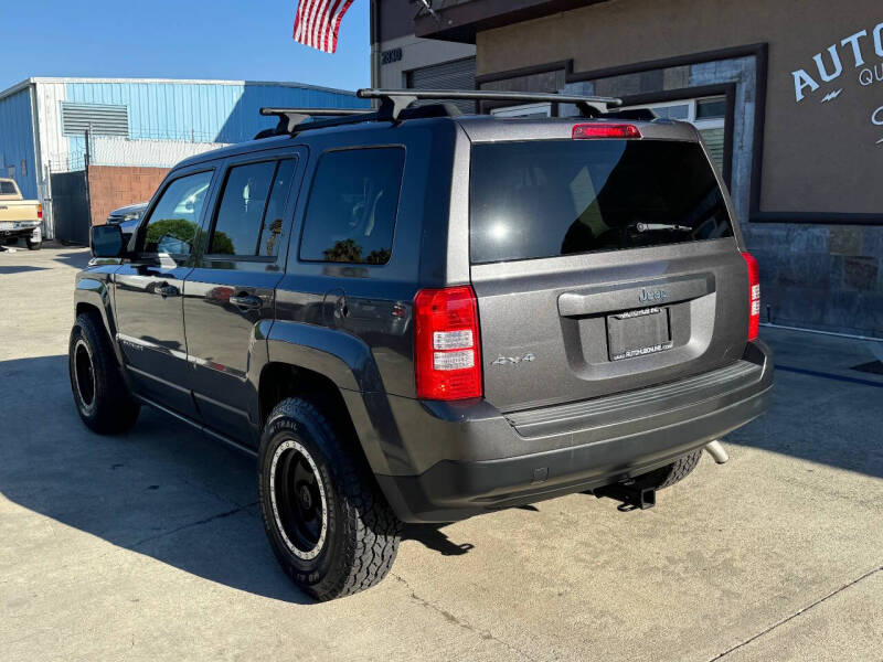 2015 Jeep Patriot Sport photo 8