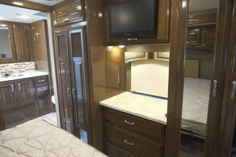 2018 Freightliner XCS Chassis