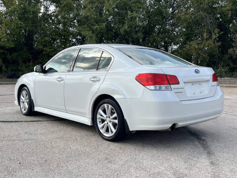 2013 Subaru Legacy 2.5i Premium