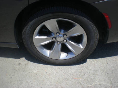 2016 Dodge Charger SXT