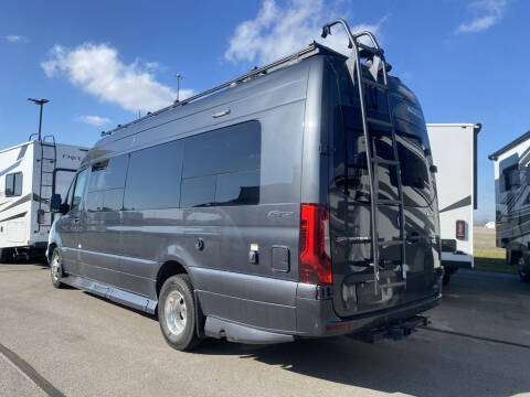 2023 Winnebago Era 70A