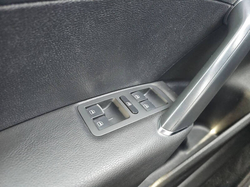 2017 Volkswagen Passat 1.8T S